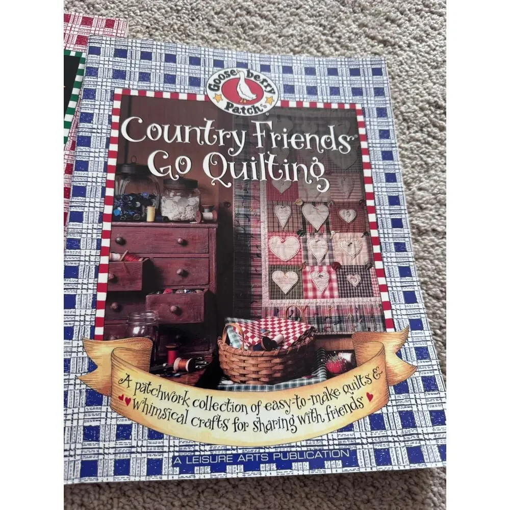 LOT of 3 Gooseberry Patch Christmas Books 3 & 4 & Country Friends Go Quilting